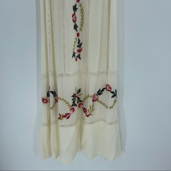 Nanette Lepore Floral Lace Embroidered Dress Size 6 Like New - Picture 8 of 10